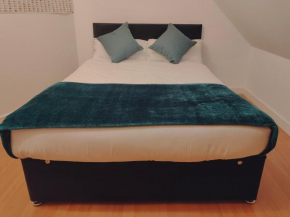 Osterly Park Apartment Near Heathrow